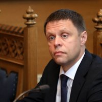 VARAM обратился в Генпрокуратуру с просьбой оценить решение Баранника не судиться с Rīgas satiksme