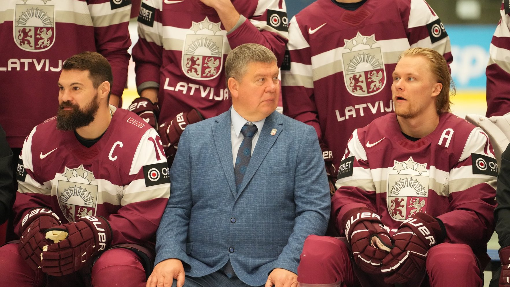 Pasaules hokeja čempionāta laikā Ostravā apzagti Latvijas hokejisti