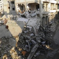 Asada valdība apzināti nojauc tūkstošiem dzīvojamo māju
