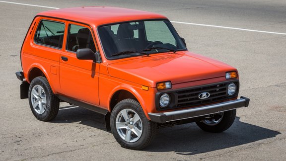 Lada 4x4 Orange