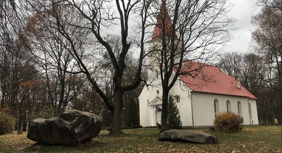 Lāčplēša gulta – dižakmens, kas sevī glabā varoņa spēku, drosmi un godprātību