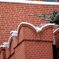 Foto: 9. maija parādē Krievijas armija demonstrē savu spēku