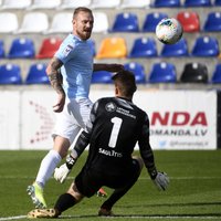 'Riga' FC neturpinās sadarbību ar Čehijas futbolistu Horu