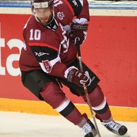 Latvijas hokejisti gatavošanos pasaules čempionātam noslēdz ar zaudējumu