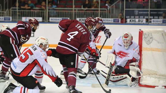 Hokejs, KHL spēle: Rīgas Dinamo - Omskas Avangard - 30