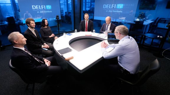 Delfi TV ar Domburu: Selīna Vancāne, Viesturs Celmiņš, Sandis Ģirģens, Jānis Bordāns, Oļegs Burovs - 12