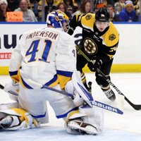 'Sabres' hokejisti piedzīvo piekto zaudējumu pēc kārtas