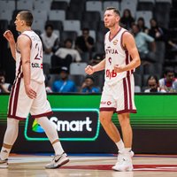 Latvijas basketbolistu nākamais pretinieks - milzis Gobērs un olimpiskie vicečempioni
