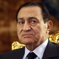 Mubarakam piespriež mūža ieslodzījumu (14:10)