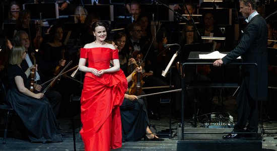 Foto: Ar Rīgas Operas festivāla Galā koncertu noslēdzas LNOB sezona