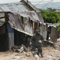 Foto: Vētra 'Freddy' posta daļu Āfrikas – Malāvijā dzēš 99 dzīvības