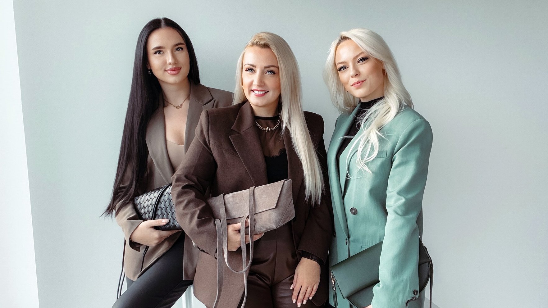 Zīmols, pirktspēja, finansējums, peļņas procents: kā attīstīt rokassomiņu biznesu Latvijā