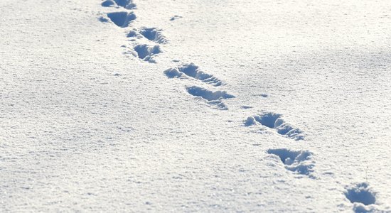 Lielā daļā Vidzemes un Latgales aizvien apgrūtināti braukšanas apstākļi