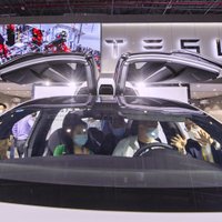 'Tesla' pērn guvusi rekordlielu peļņu
