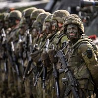 Stoltenbergs cer Zviedriju redzēt NATO sastāvā jau novembrī