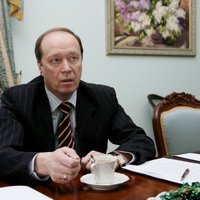 Opozīcijas izteikumi par Baltijas okupāciju nav jāņem vērā, mudina Krievijas vēstnieks Latvijā