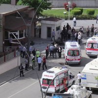Turcijas dienvidaustrumos notikuši divi uzbrukumi karavīriem un policistiem