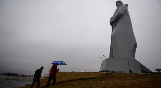 Губернатор Мурманской области сообщил об атаке украинских беспилотников. Временно закрыты два аэропорта