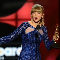 Тейлор Свифт стала триумфатором премии Billboard Awards