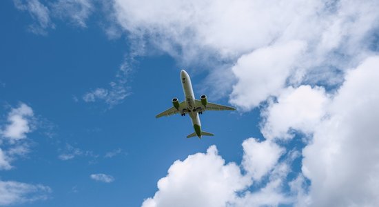 Tas nav aizliegts – par "airBaltic" ielidošanu Baltkrievijas gaisa telpā saka CAA