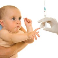 3% родителей в Латвии принципиально не делают детям прививки