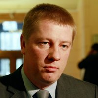 Министр: есть неофициальная информация о прекращении российского транзита через Ригу