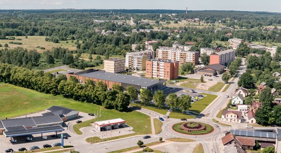 'Lidl' uzsāk būvdarbus Kuldīgā; autostāvvietas veidos arī iedzīvotājiem