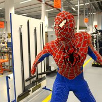 Foto: Pasaules lielākais rotaļlietu ražotājs – 'Lego' rūpnīca Čehijā