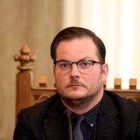 Šadurska vietā Rīgas domē oficiāli apstiprina Edgaru Ikstenu