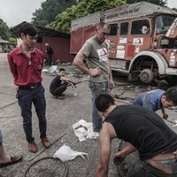 Latviešu 'ugunsdzēsējs' Vjetnamā: ar cīņu pret birokrātiju sākas ekspedīcija Lao Cai-Rīga