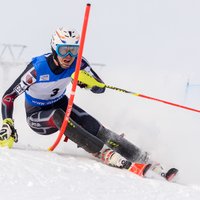 Kalnu slēpotājs Miks Zvejnieks sasniedzis savu FIS punktu rekordu
