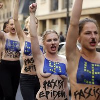 Femen выступили против эпидемии фашизма в Европе