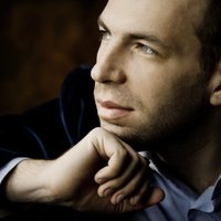 На фестивале "Дача ЛНСО" выступит пианист Андрей Коробейников