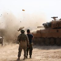 Notikusi pirmā sadursme starp Turcijas un Sīrijas armijām