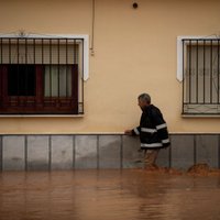 Plūdos Spānijā vismaz desmit bojāgājušie