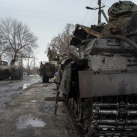 Karš Ukrainā: kaujinieki ieņēmuši Krasnij Partizan ciemu; iedzīvotāji masveidā bēg no Debaļceves