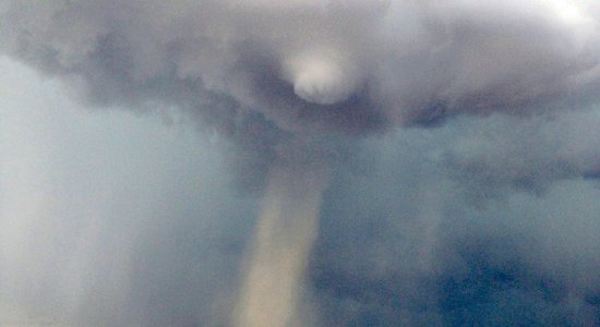 Tornado ASV laupījis vismaz 35 dzīvības