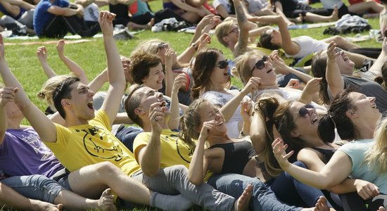 Vasaras izskaņā festivāls 'Helsus' aicina uz veselīga dzīvesveida svētkiem Lucavsalā