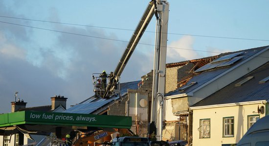 Eksplozijā degvielas uzpildes stacijā Īrijā vismaz septiņi bojāgājušie