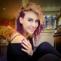 Lielveikalā 'Domina' apzagta dziedātāja Katy Tindemark