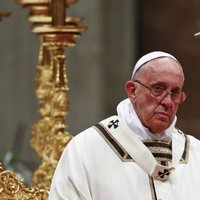 Папа римский Франциск: "мир отравлен духом потребления"