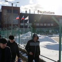 'Ford' Krievijā pārtrauks vieglo auto ražošanu un slēgs trīs rūpnīcas