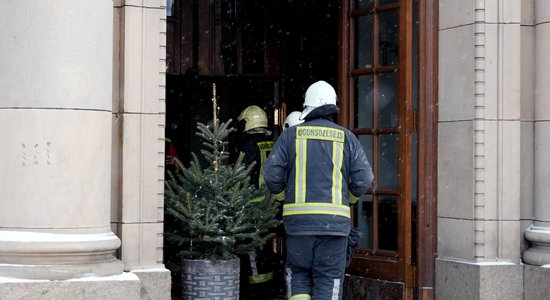'Dūmu pauze' Latvijas Radio raisa jautājumus par drošību