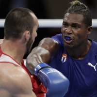Kuba pēc la Krusa uzvaras smagajā svarā izcīna trešo zelta medaļu boksa sacensībās