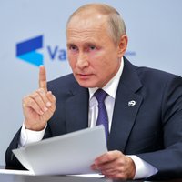 Putins atlaidis FDD direktora vietnieku, kurš iespējami saistīts ar Navaļnija indēšanu