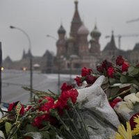 Opozicionārs: Izmeklētājiem Ņemcova slepkavības lietā ir jānopratina Putins