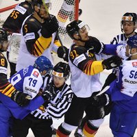 Vēl viena hokeja drāma: Vācija neticami atspēlējas un sarūgtina mājinieci Slovākiju