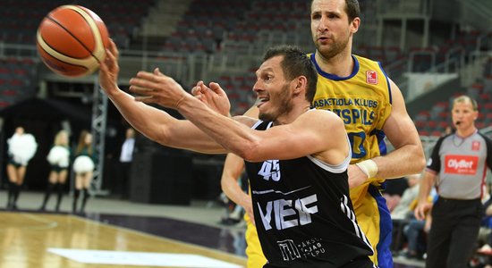 'VEF Rīga' basketbolisti nonāk vienas uzvaras attālumā no LBL čempiontitula