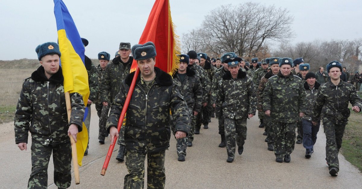 Порошенко заменил праздник 23 февраля Днем защитника Украины