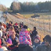 Ukraina brīdina migrantus Baltkrievijā nemēģināt iekļūt tās teritorijā